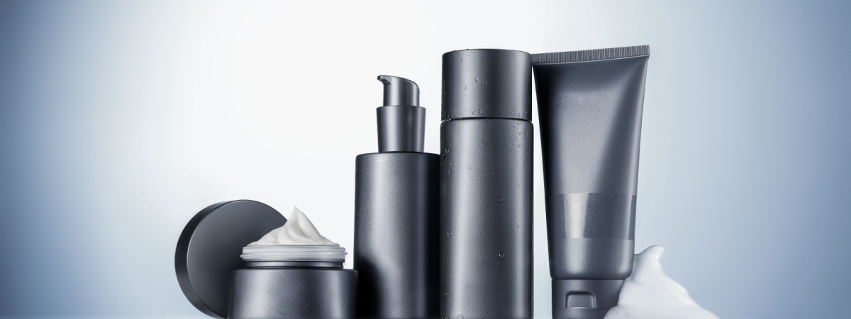 skin care product packaging-Shutterstock_2428528647